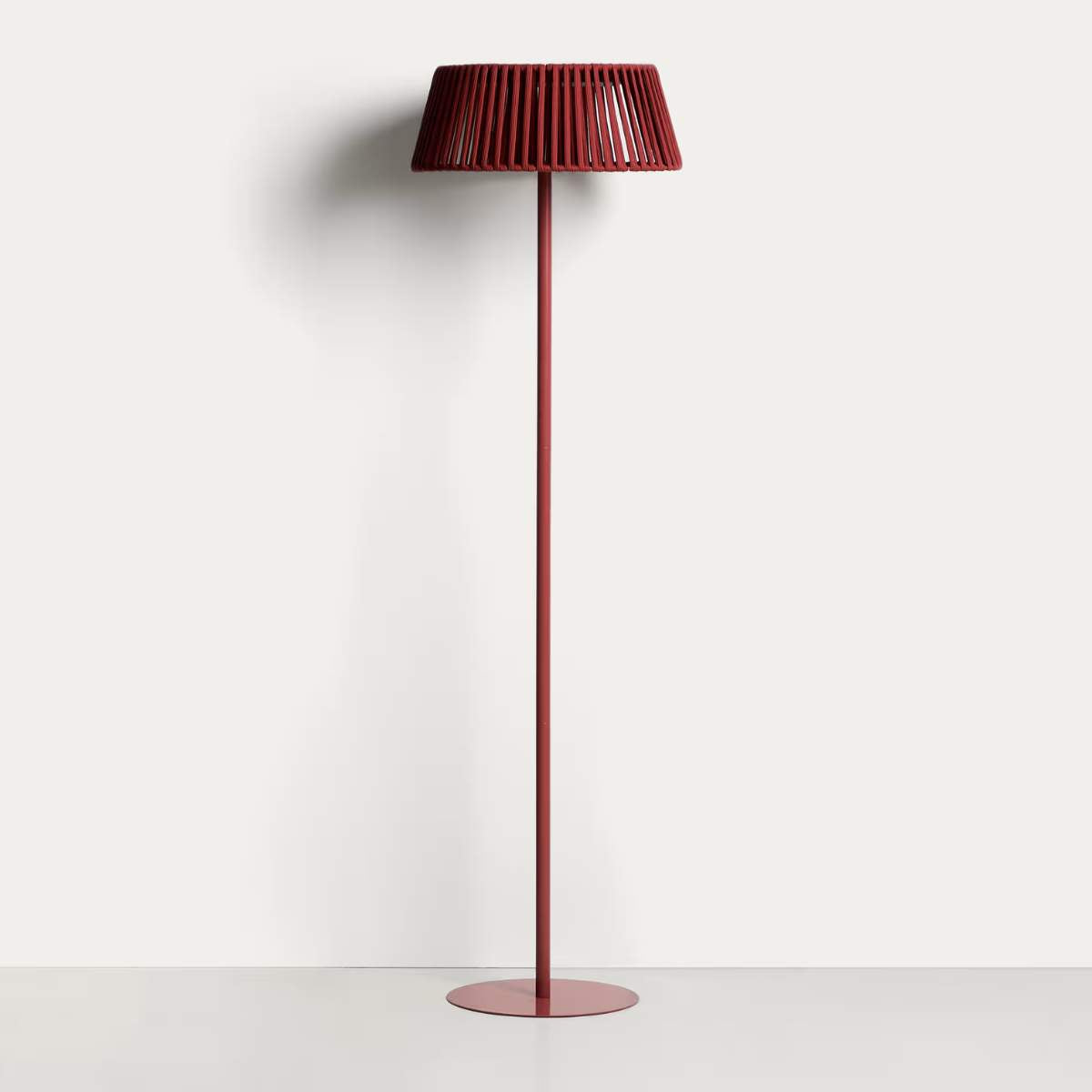 Kave Home Aldet outdoor solar floor lamp in terracotta flat rope cord with metal stand Ø46cm