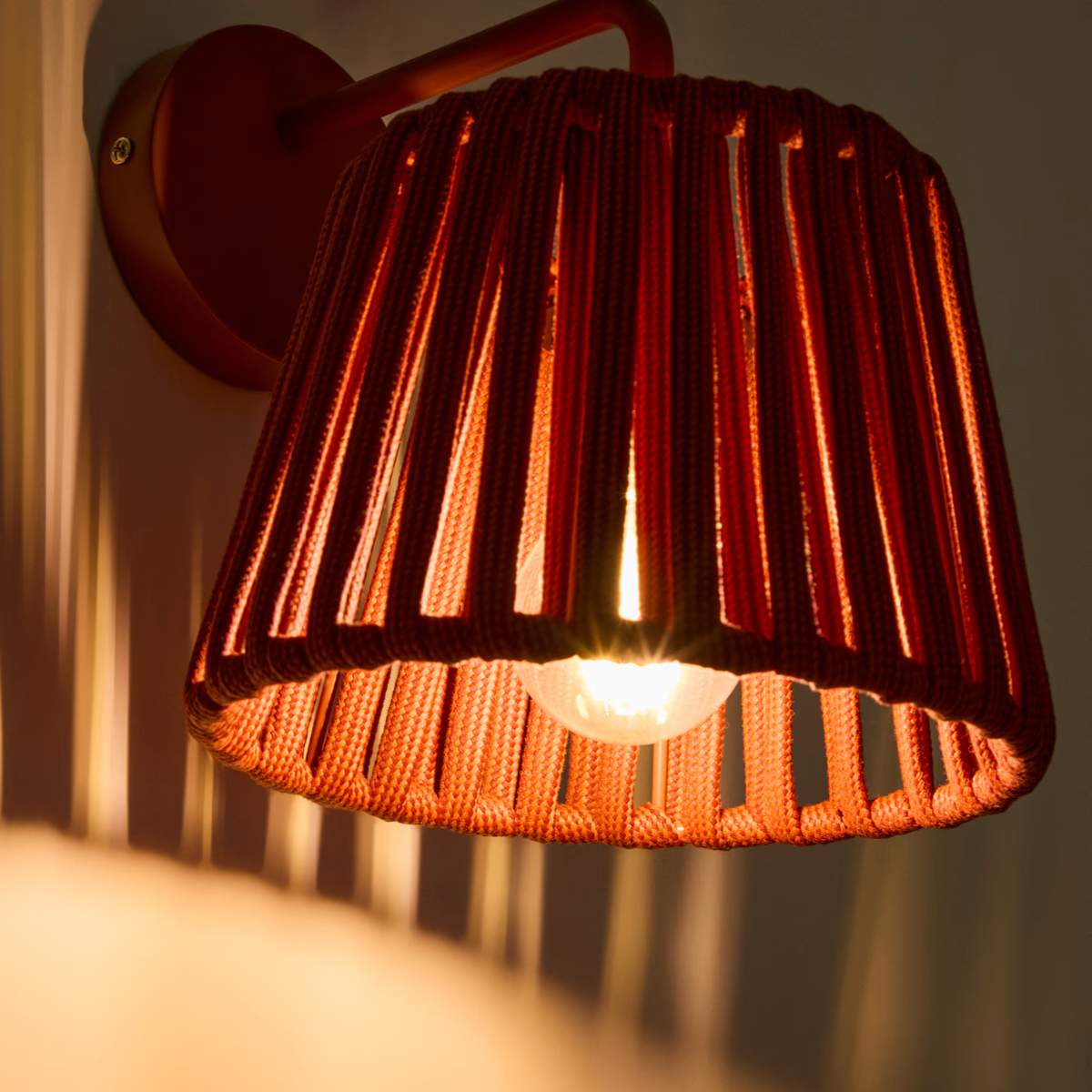 Kave Home Aldet terracotta outdoor wall light in flat rope cord and metal