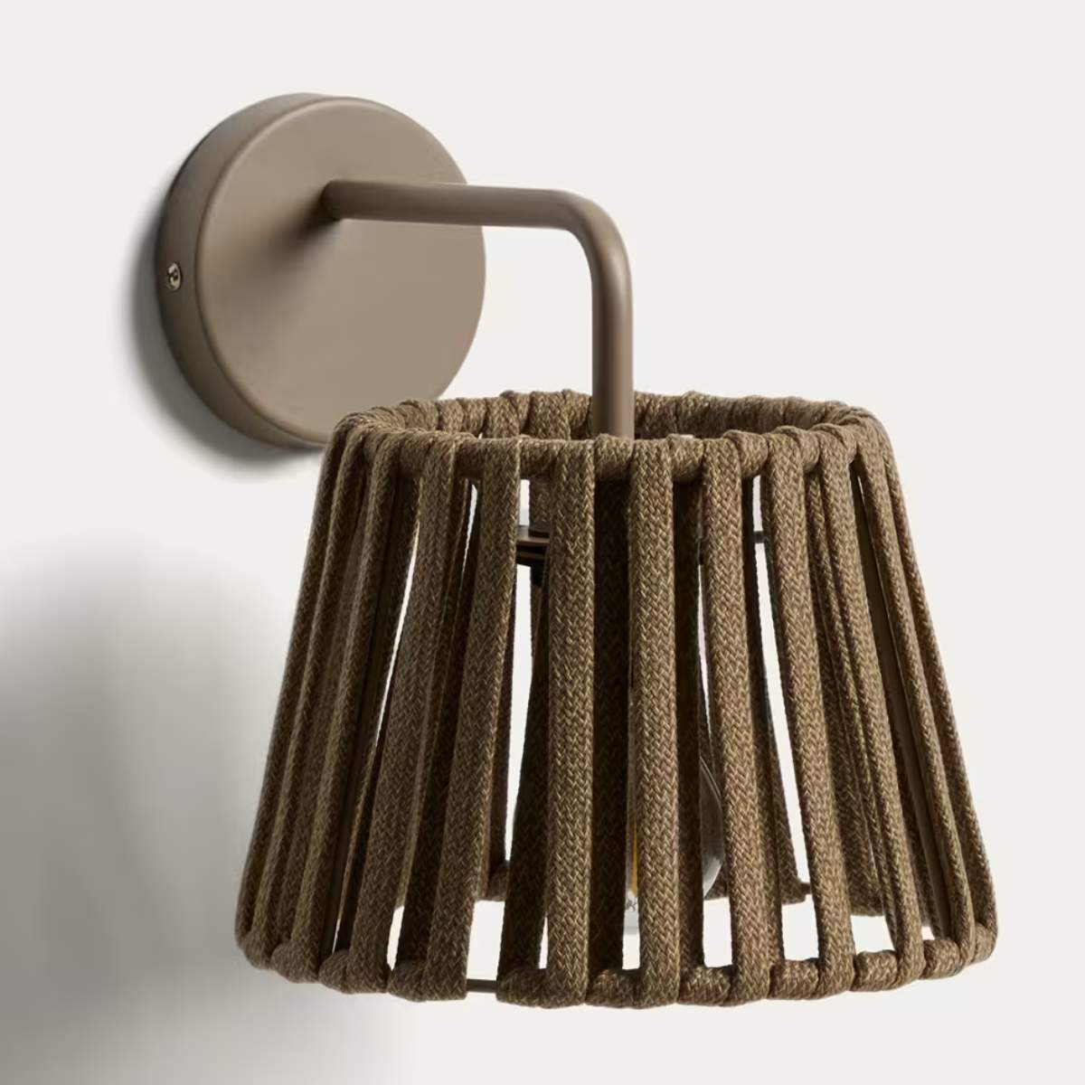 Kave Home Aldet terracotta outdoor wall light in flat rope cord and metal