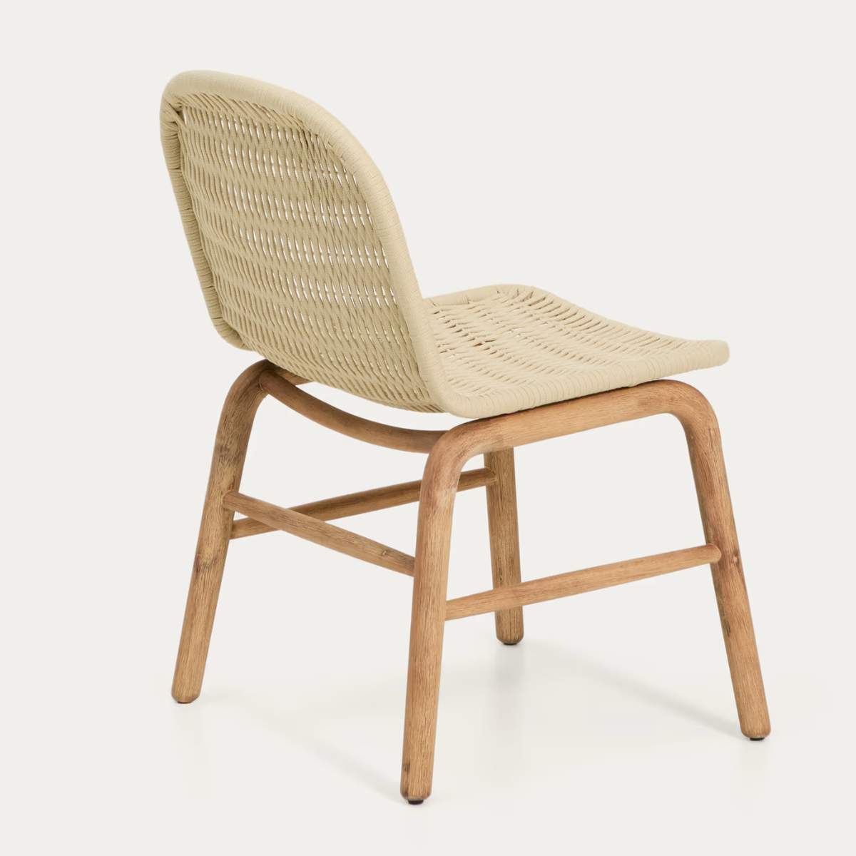 Kave Home Alipa chair in FSC 100% solid acacia wood and ecru rope cord