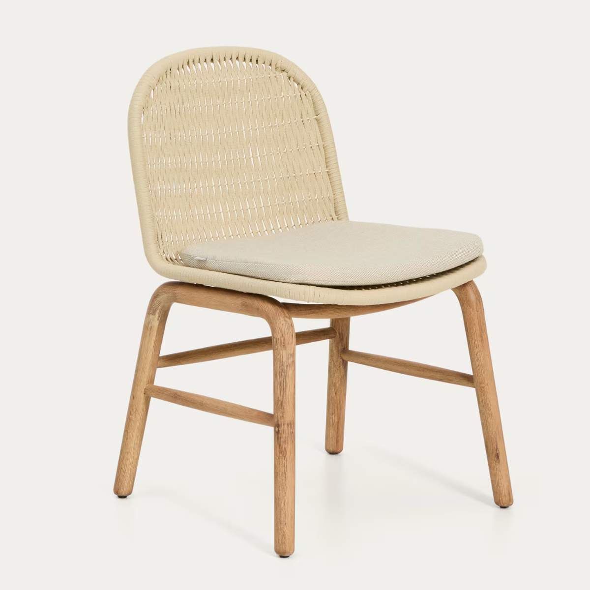 Kave Home Alipa chair in FSC 100% solid acacia wood and ecru rope cord