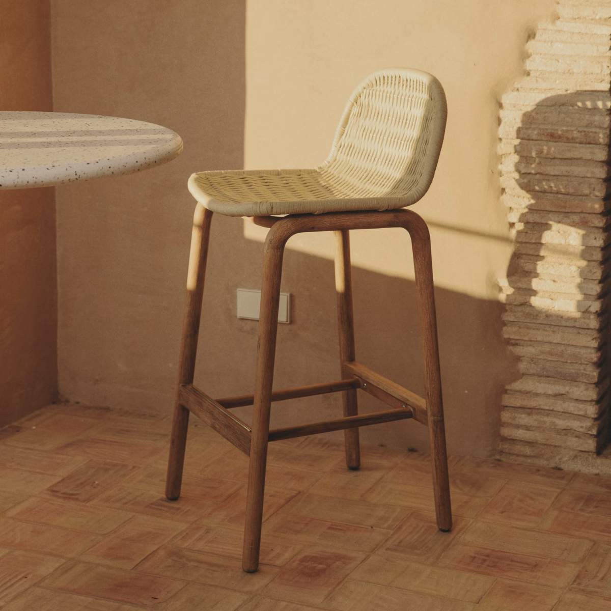 Kave Home Alipa stool in FSC 100% solid acacia wood and dark grey rope cord 75 cm