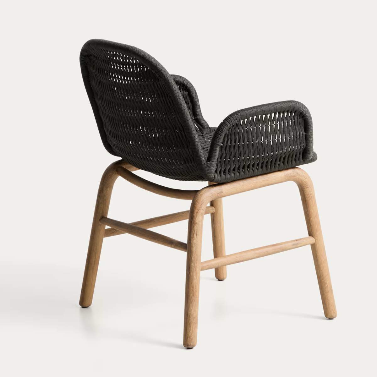 Kave Home Alipa chair with armrests in FSC 100% solid acacia wood and dark grey rope cord