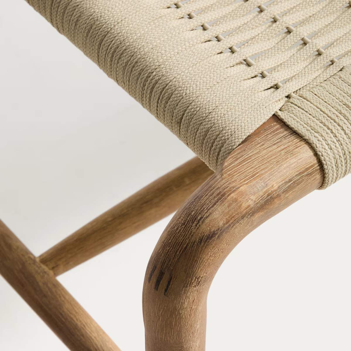 Kave Home Alipa bench in FSC 100% solid acacia wood and dark grey rope cord 200 cm