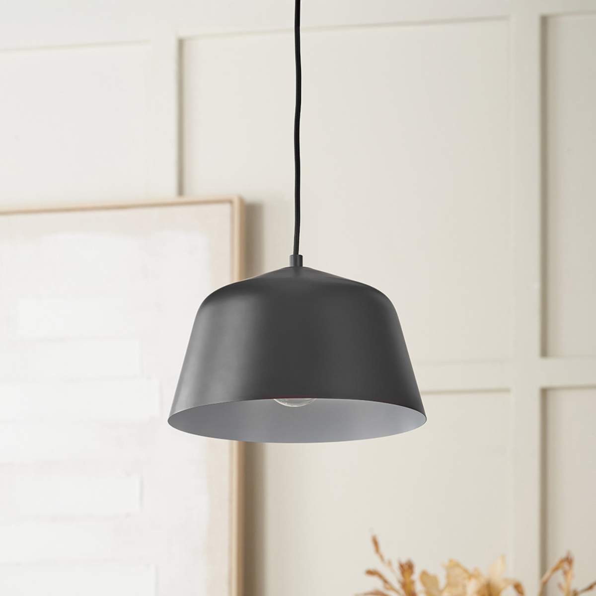 Pacific Lifestyle Amalie Black Metal Retro Pendant