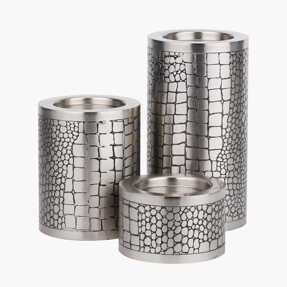 Pacific Lifestyle S/3 Antique Silver Croc Print Metal Pillar Candle Holders