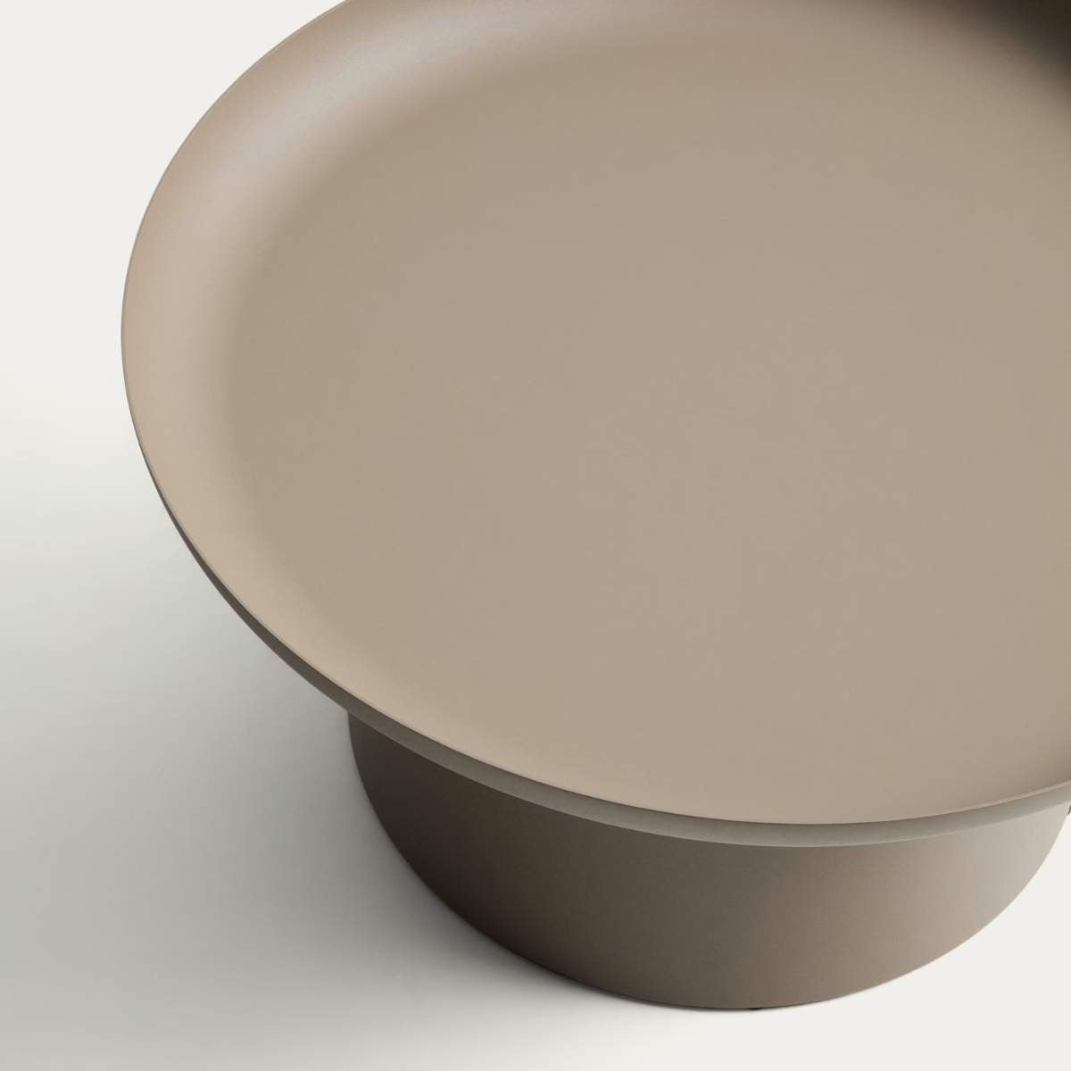 Kave Home Arcola coffee table in ecru aluminium Ø70cm