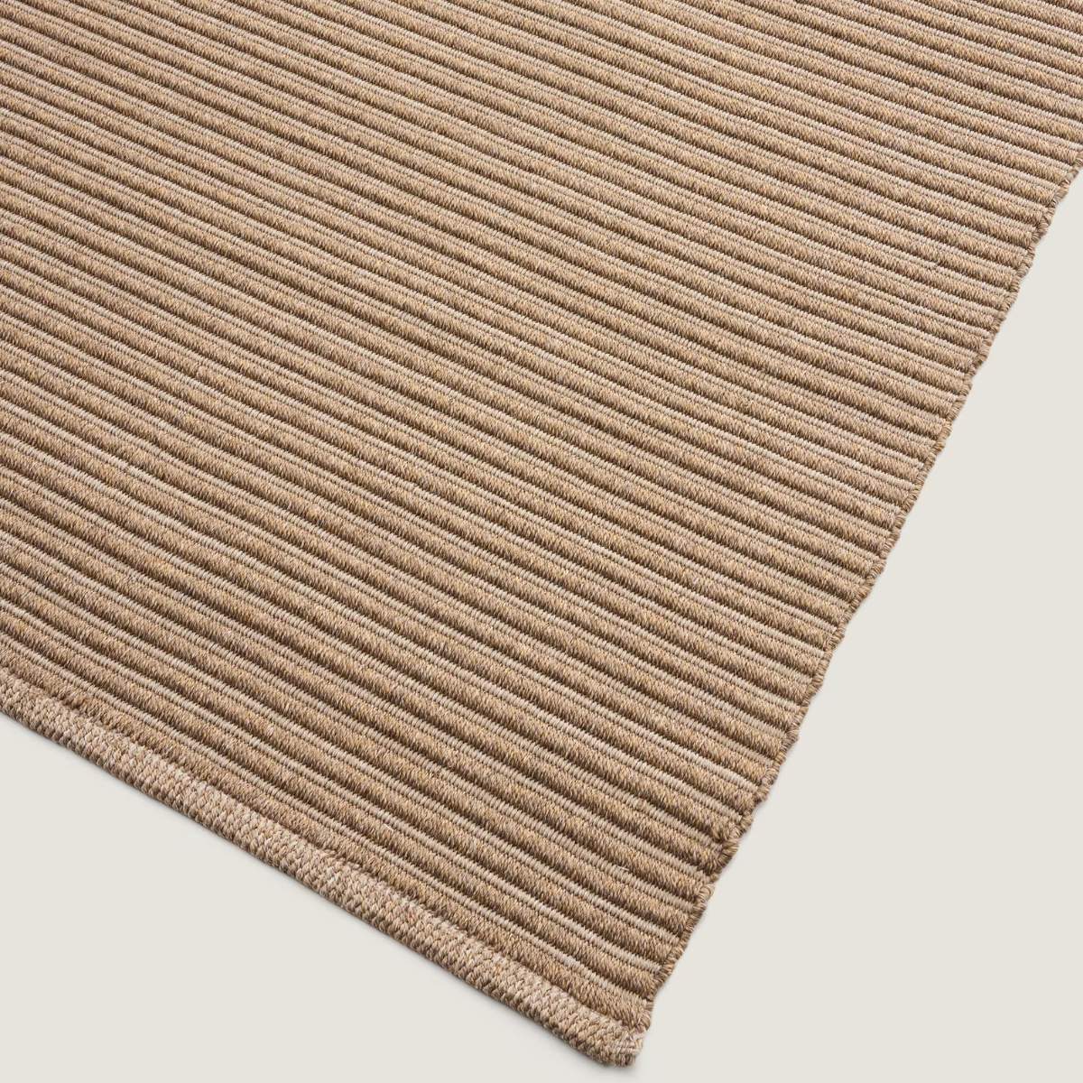 Kave Home Rug Ardelia in synthetic fibers beige 200 x 300 cm