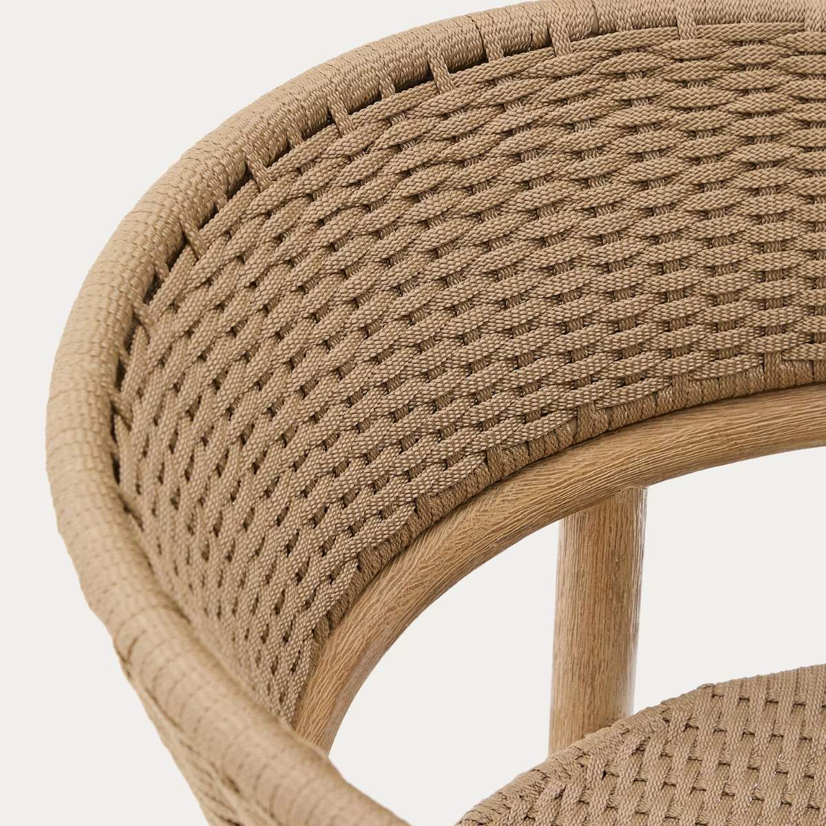 Kave Home Arinella chair in FSC 100% solid acacia wood with natural finish and beige rope cord