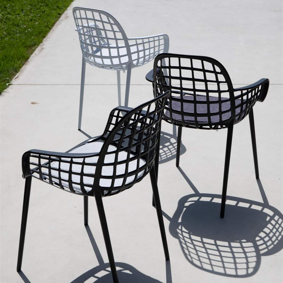 Zuiver Armchair Albert Kuip Garden