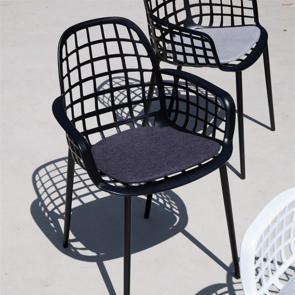 Zuiver Armchair Albert Kuip Garden