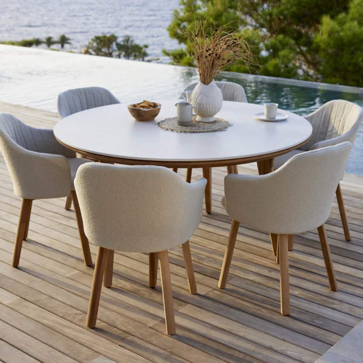 Cane-line Aspect Dining Table, Dia. 144 cm