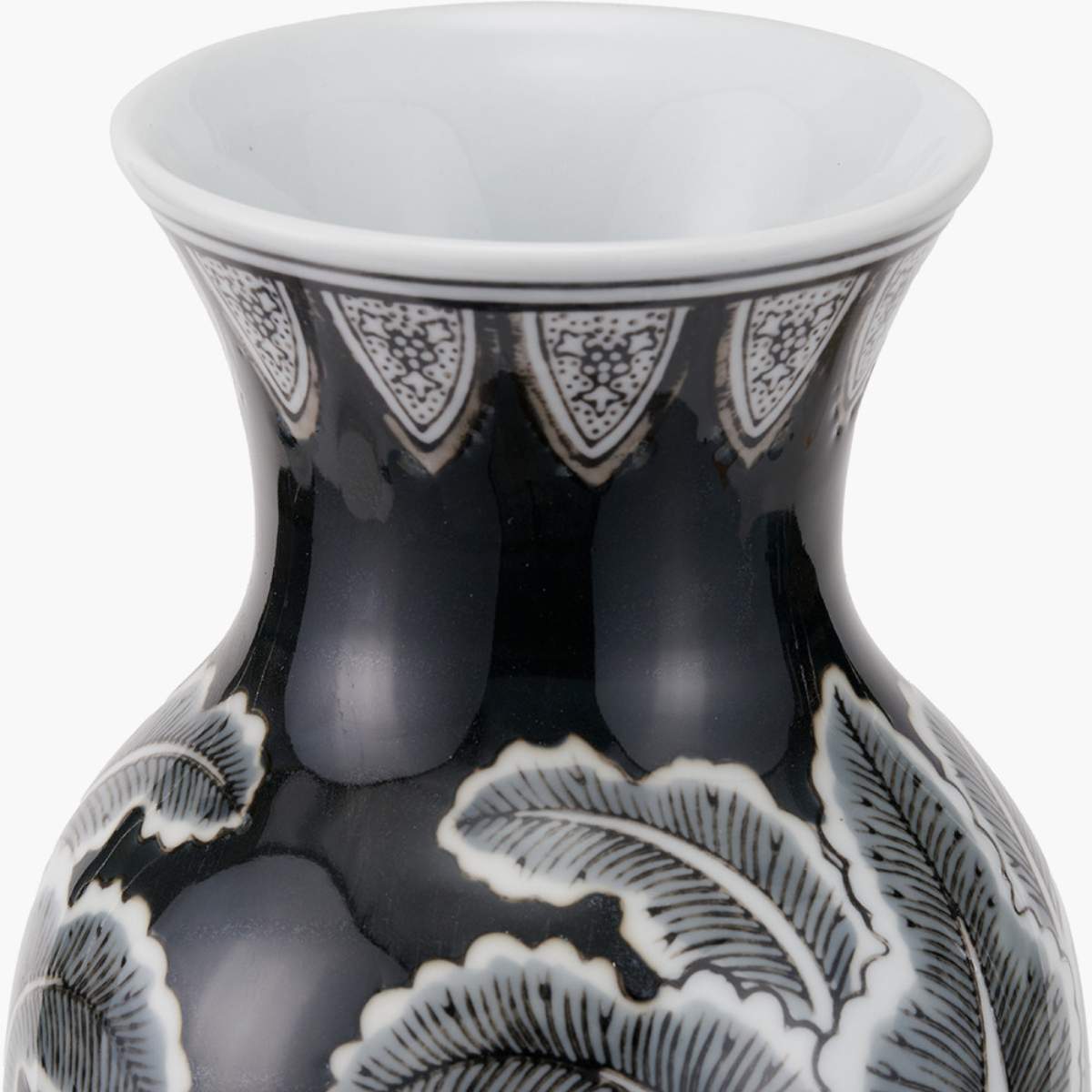 Pacific Lifestyle Asteria Black and White Feather Ceramic Urn Vase