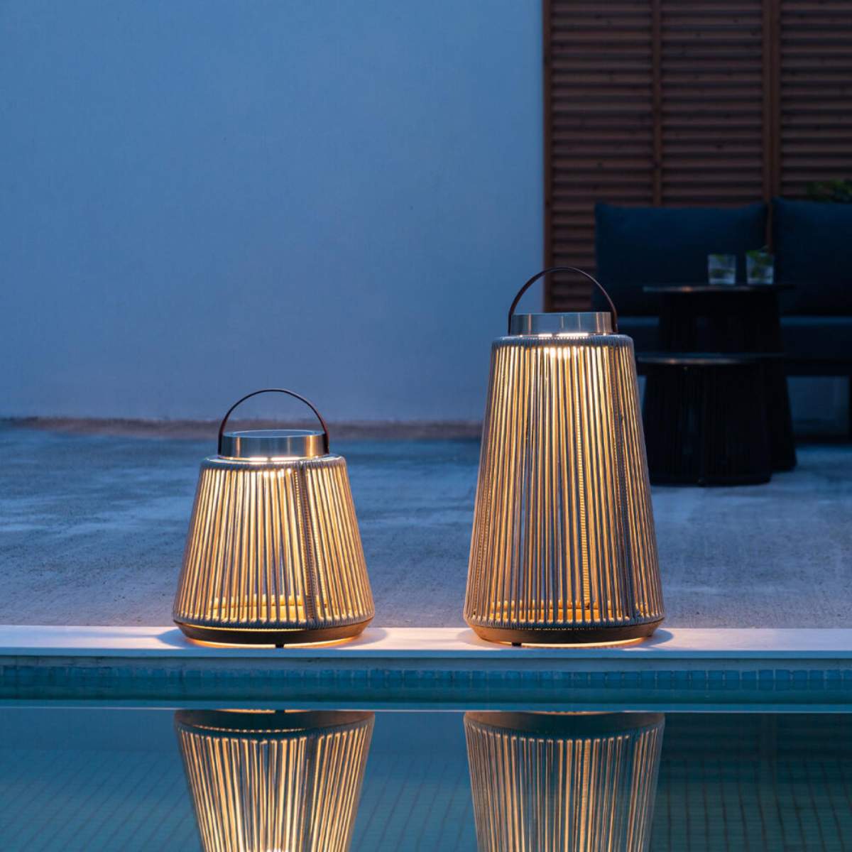 Maze - Athena Small Solar Light - Light Grey