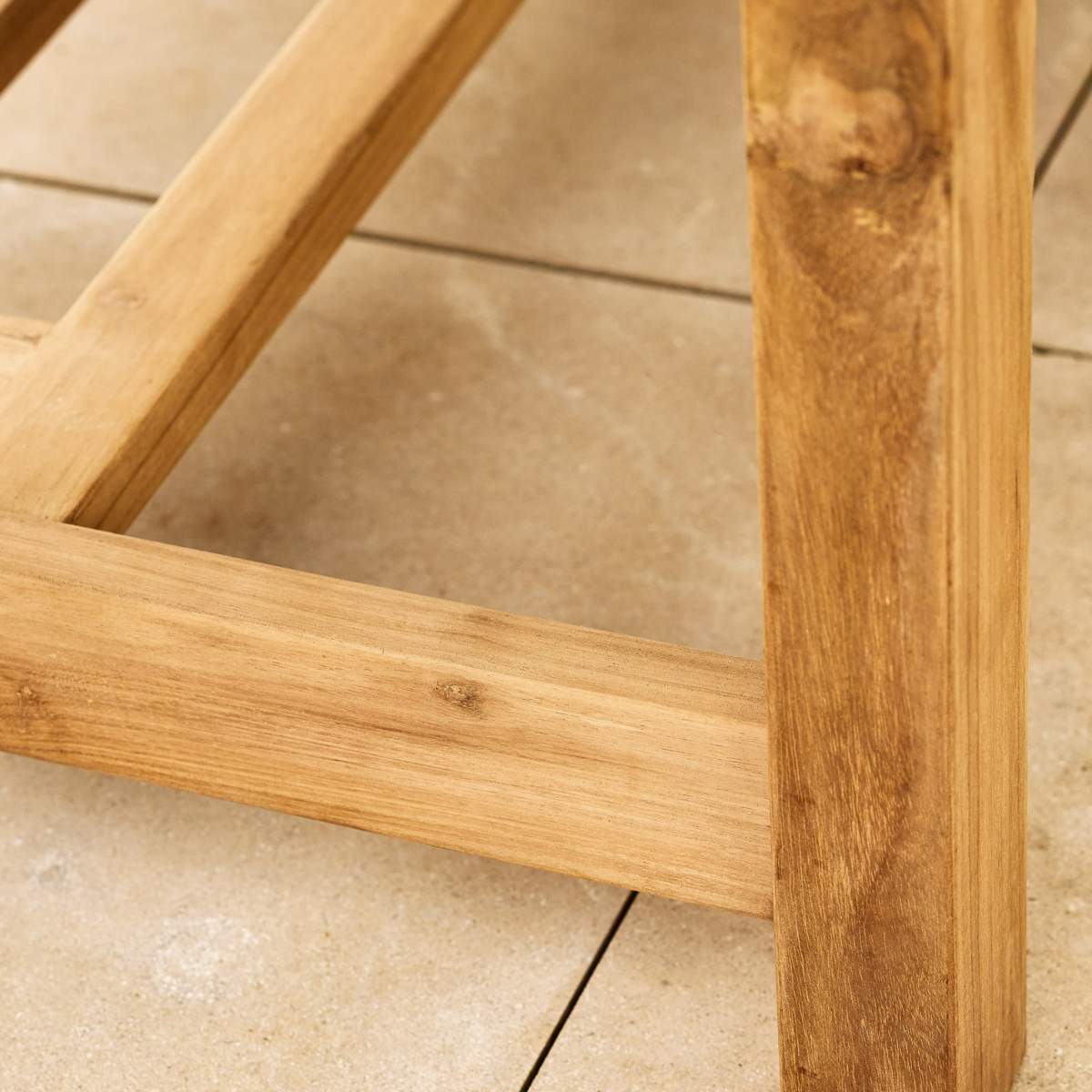 Garden Trading Avon Teak Oval Extending Dining Table 240-300cm