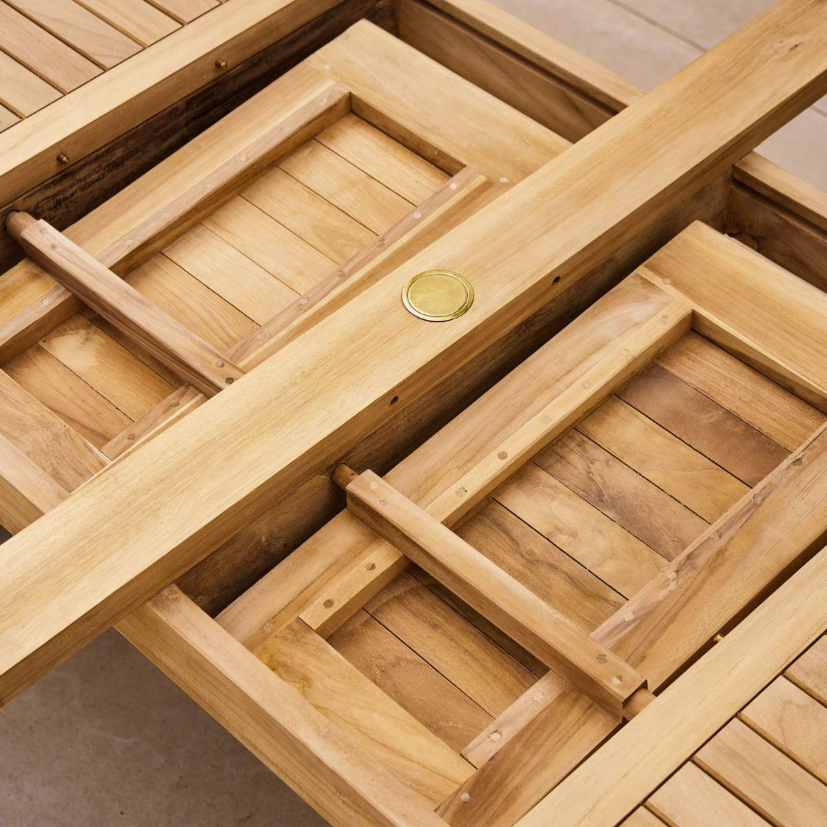 Garden Trading Avon Teak Oval Extending Dining Table 240-300cm