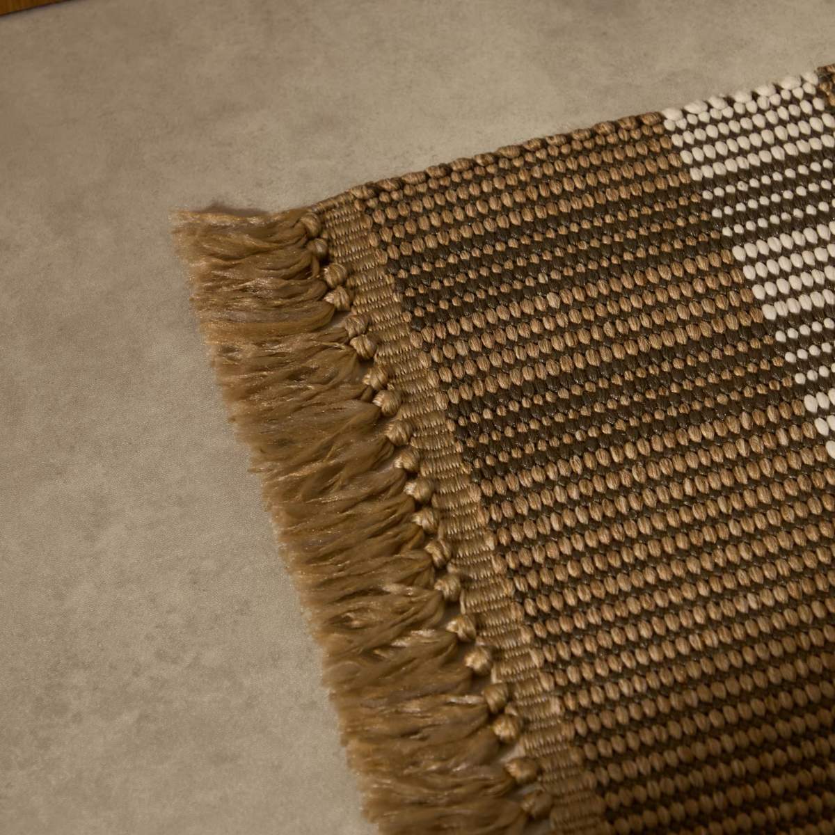 Kave Home Rug Barani in synthetic fibers brown and beige 60 x 90 cm
