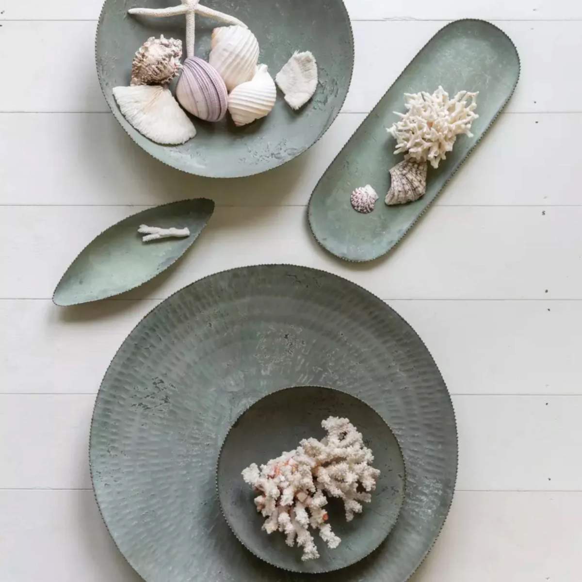 Grand Illusions Bathwick Display Bowls Set of 2 With Beading
