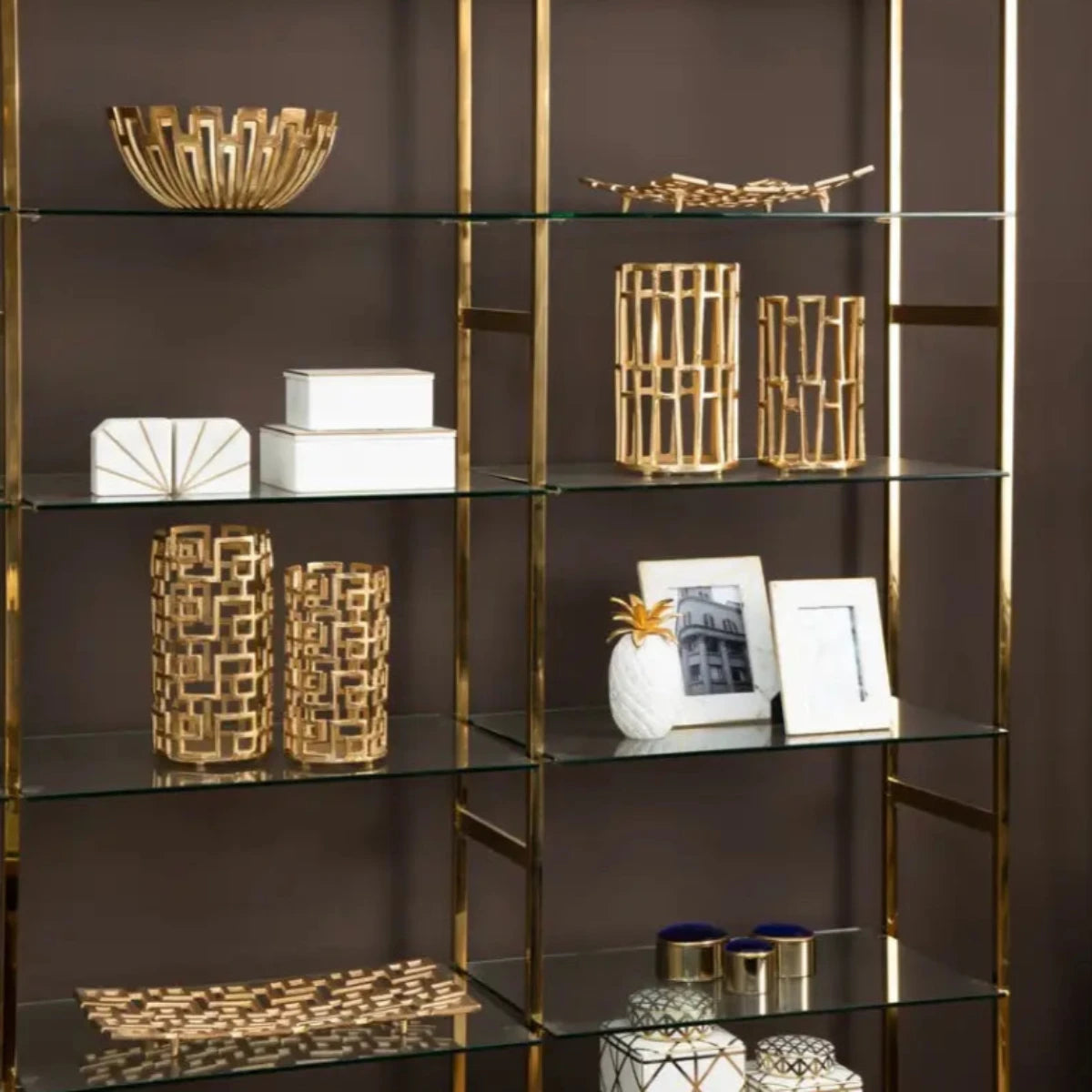 Beaumonde's Delft Small Gold Finish Candle Holder 5