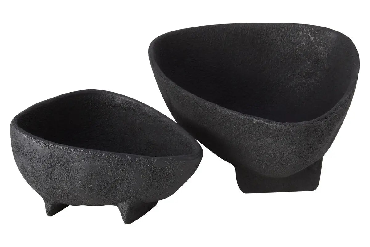 Beaumonde's Derva Set Of 2 Textured Black Bowls