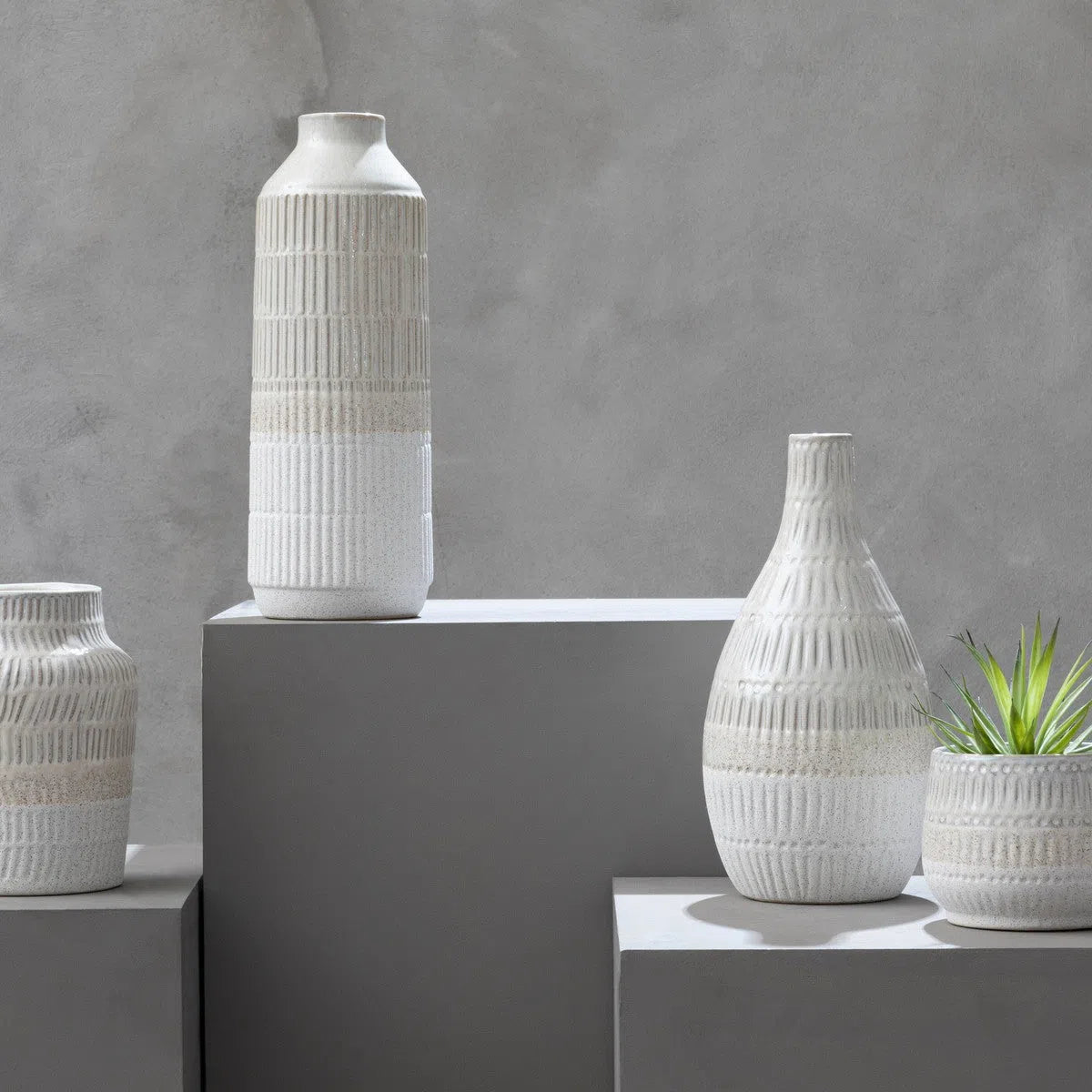 Beaumonde's Steen Large Vase