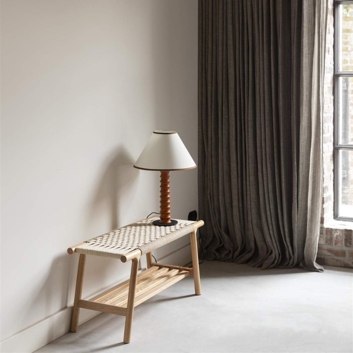 Dutch Bone Bench Kintaro