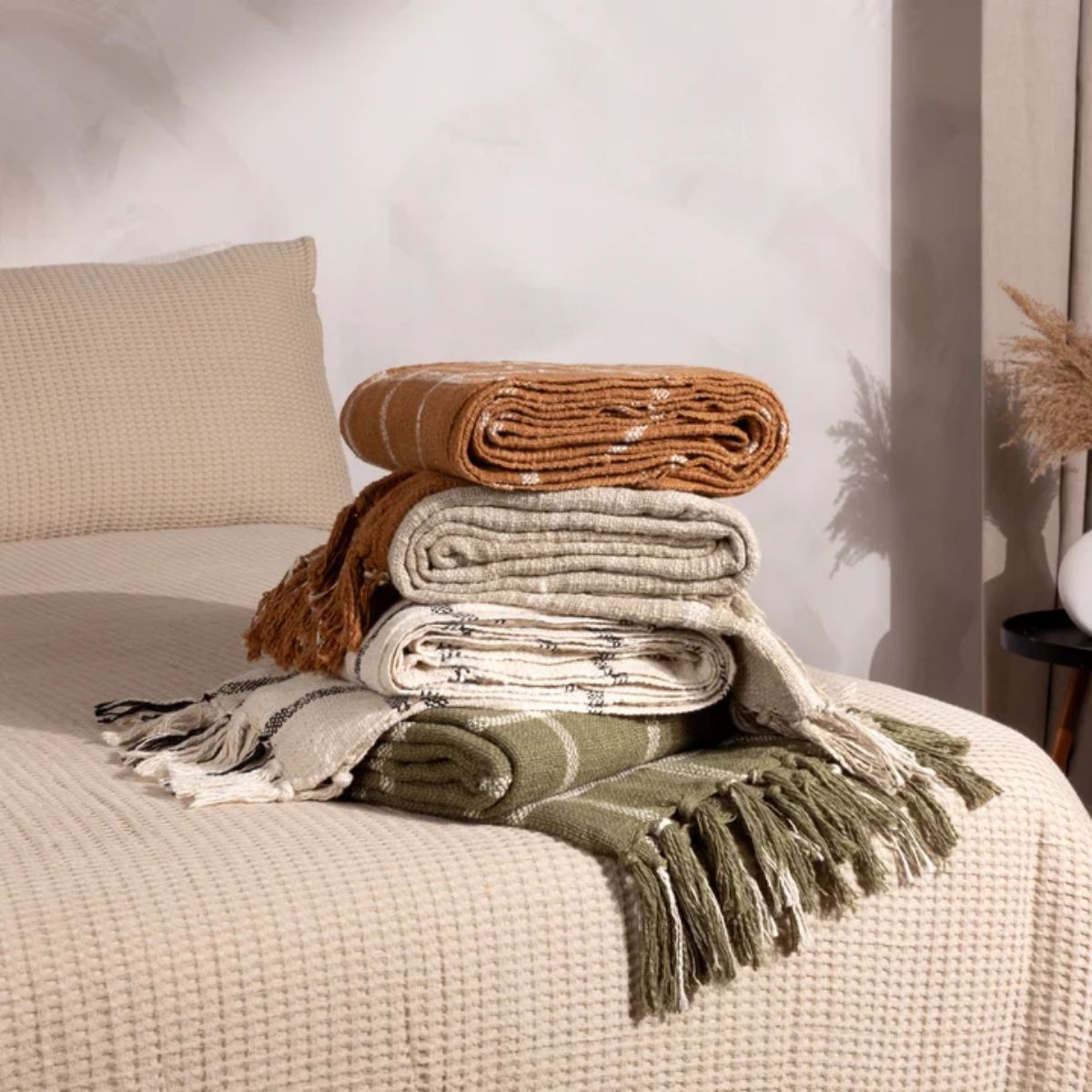 Riva Home Beni Throw