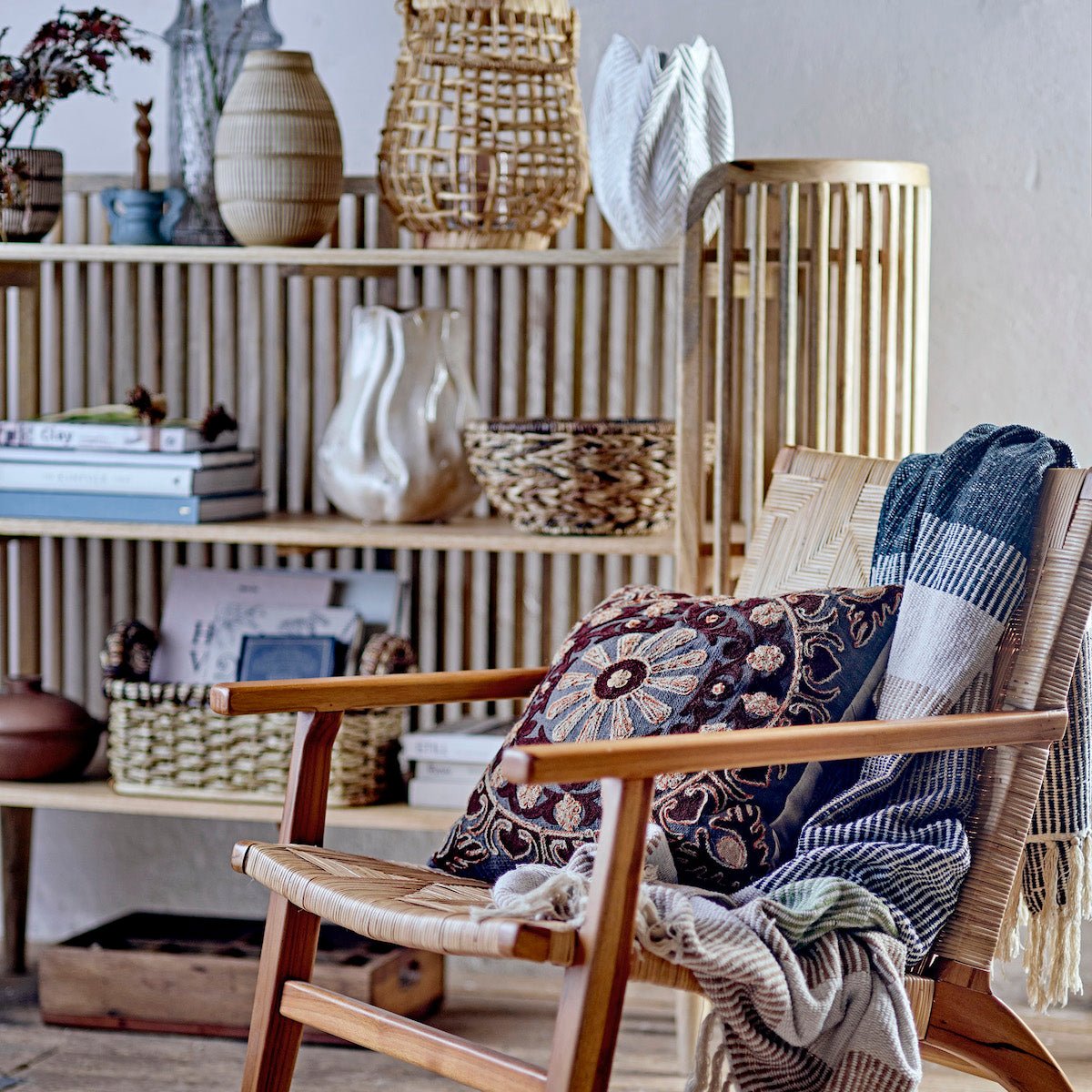 Bloomingville Sali Mango Bookcase