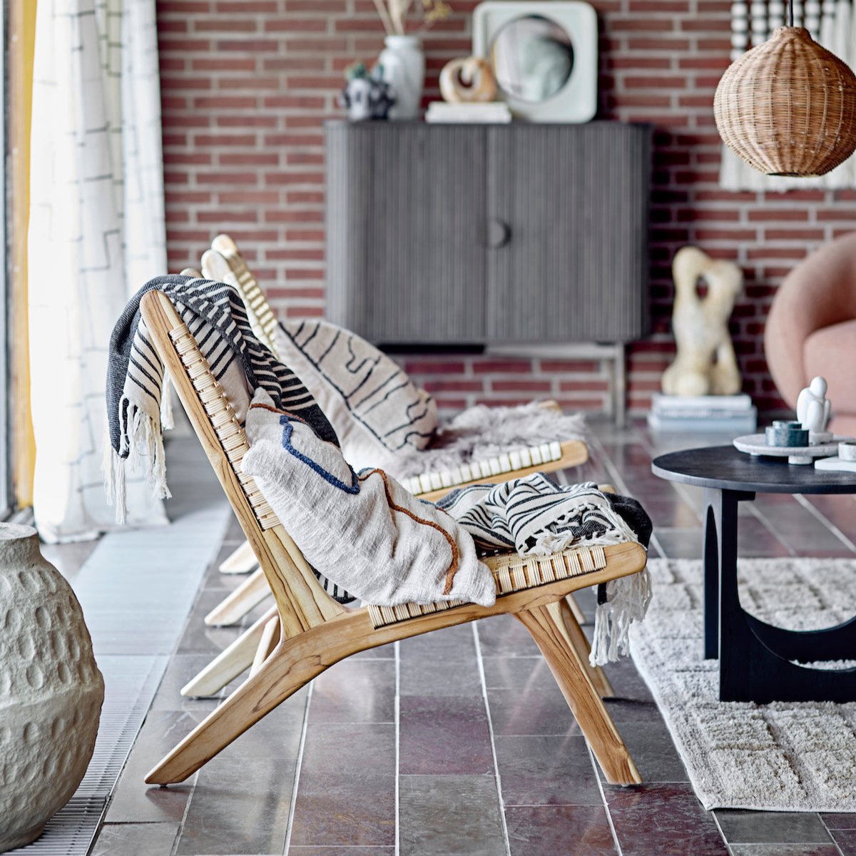 Bloomingville Keila Lounge Teak Chair 82047165 Lifestyle 4