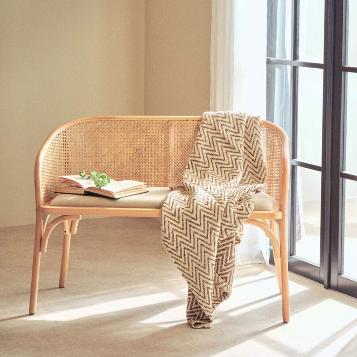 Beaumonde Home Bosie Chevron Woven Throw