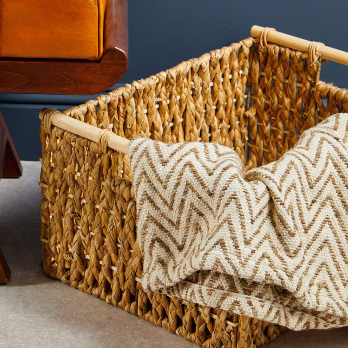Beaumonde Home Bosie Chevron Woven Throw