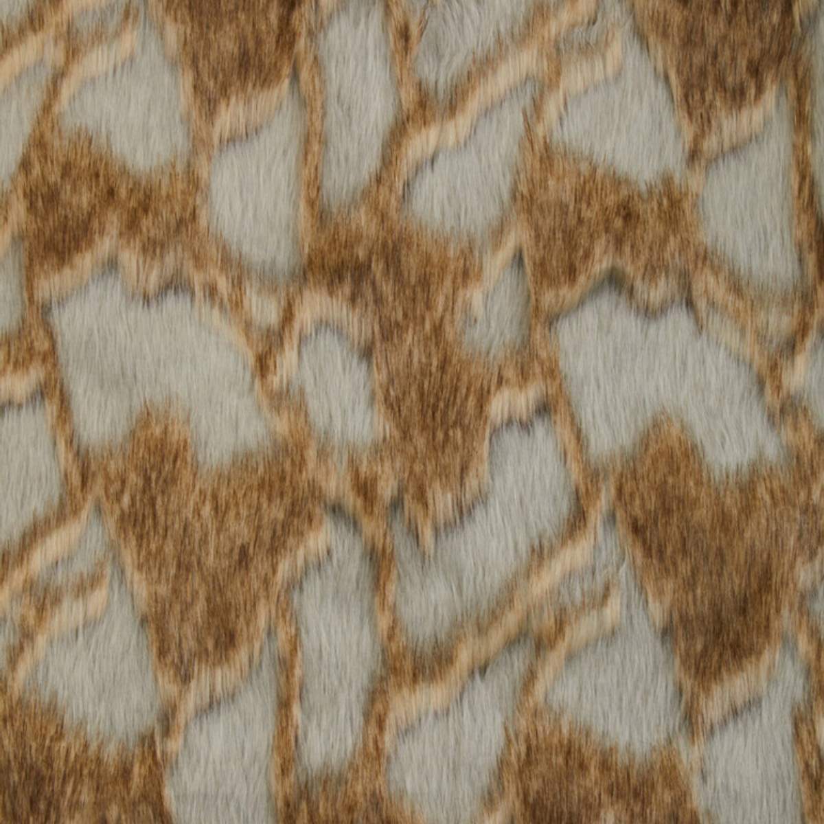 Beaumonde Home Bosie Lamina Grey And Natural Fur Throw