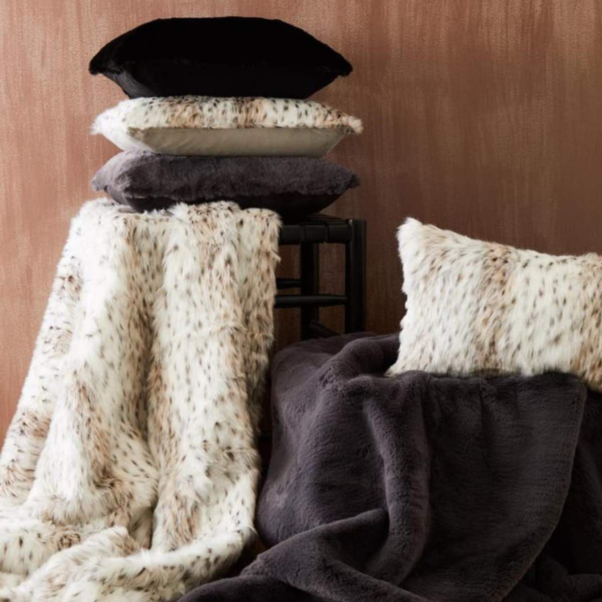Beaumonde Home Bosie Lamina Grey Fur Throw
