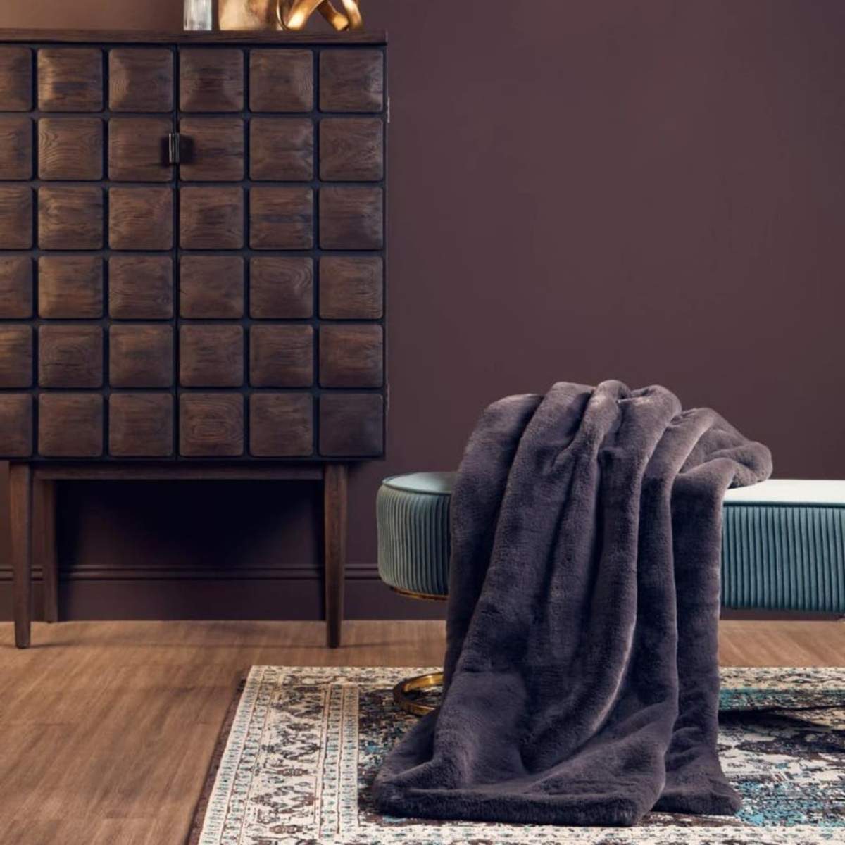 Beaumonde Home Bosie Lamina Grey Fur Throw