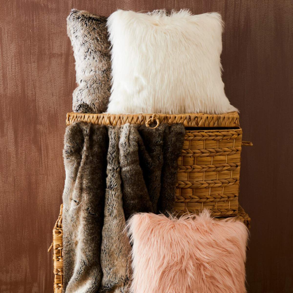 Beaumonde Home Bosie Lamina Mocha Ombre Fur Throw