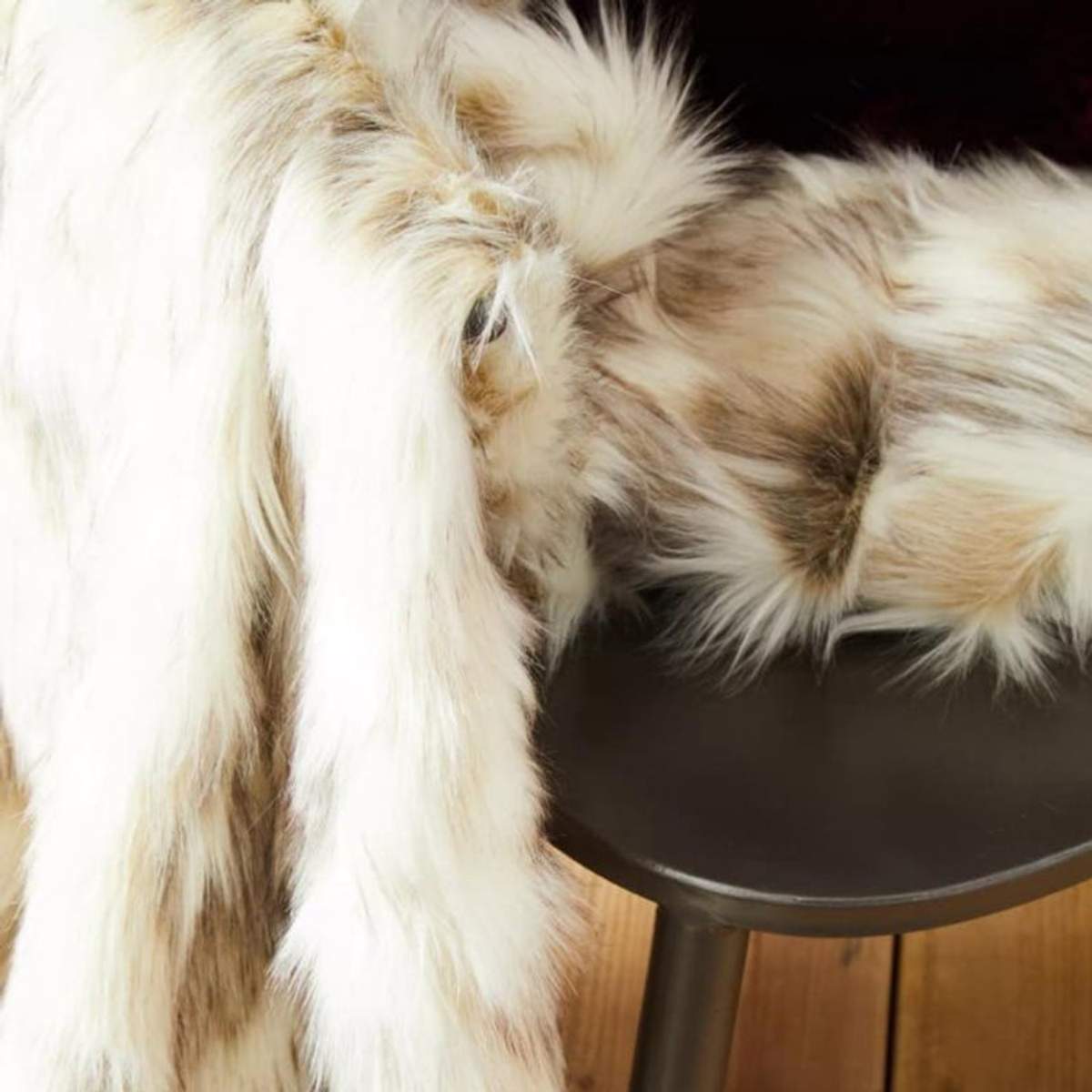 Beaumonde Home Bosie Lamina Natural Fur Throw