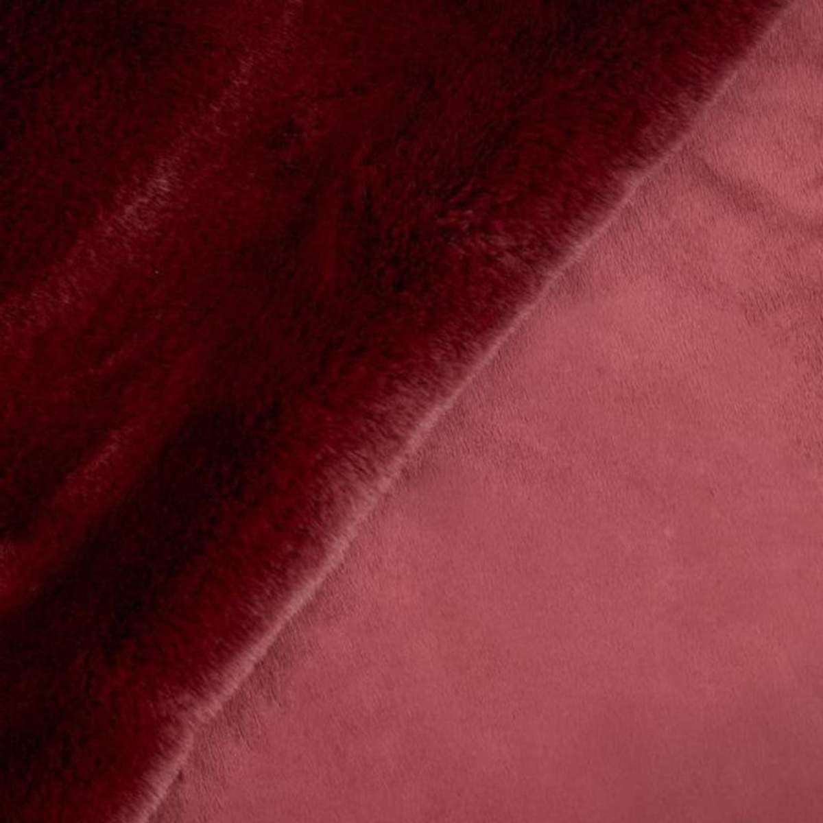Beaumonde Home Bosie Lamina Red Wine Throw