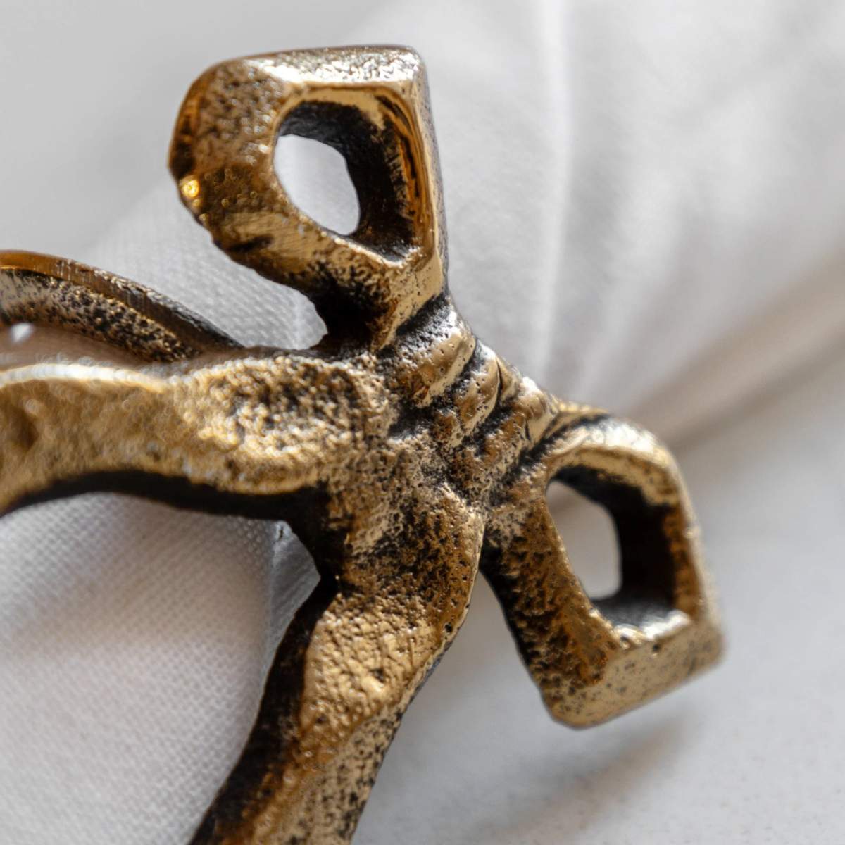 Gallery Direct Bow Napkin Ring Antique Gold 4pk