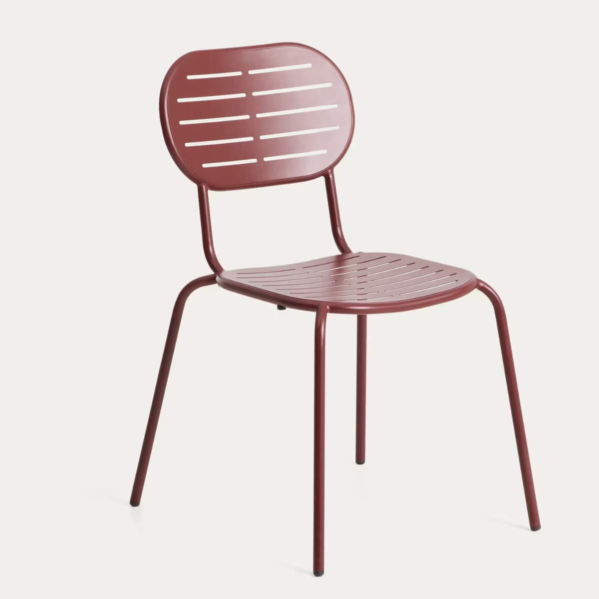 Kave Home Brai stackable outdoor chair in burgundy galvanised steel
