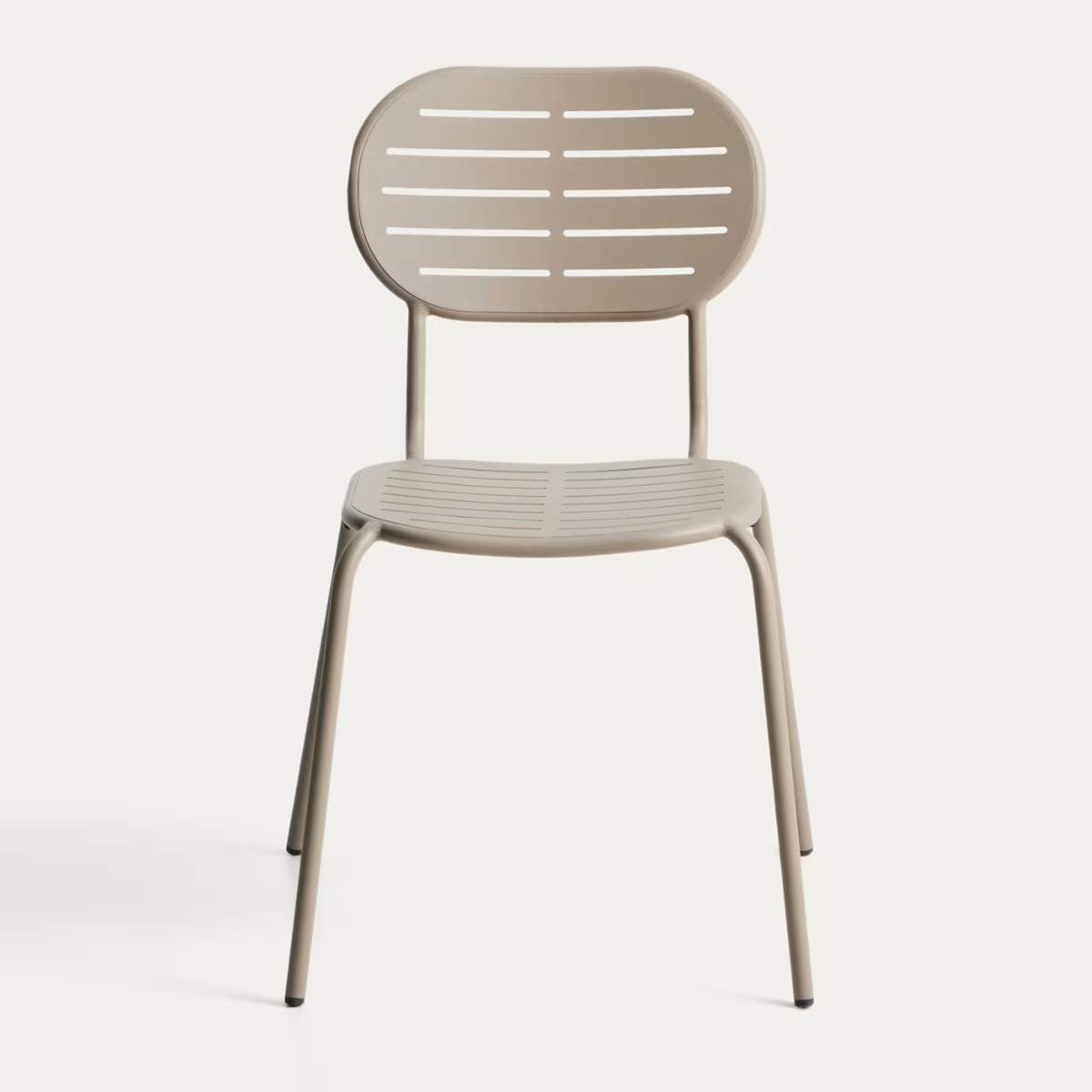 Kave Home Brai stackable outdoor chair in burgundy galvanised steel