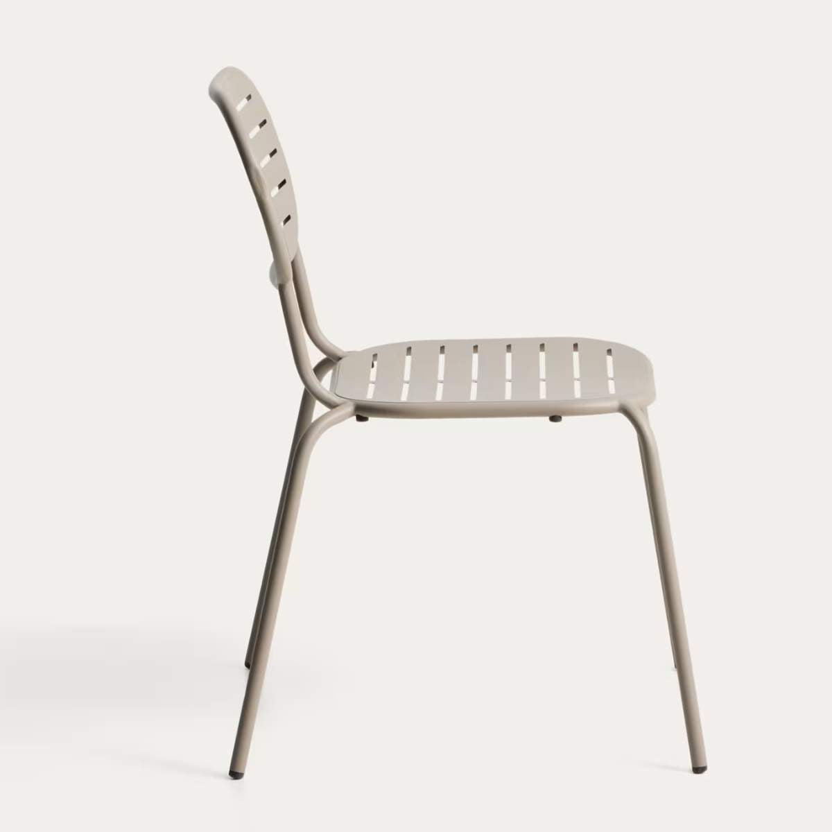 Kave Home Brai stackable outdoor chair in burgundy galvanised steel