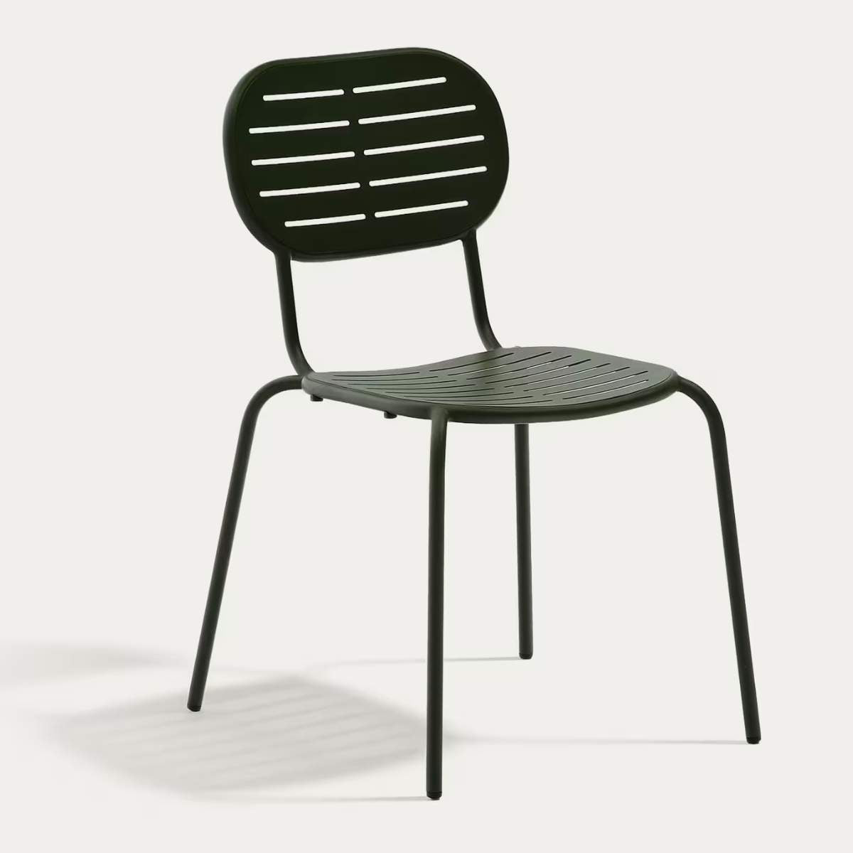 Kave Home Brai stackable outdoor chair in burgundy galvanised steel