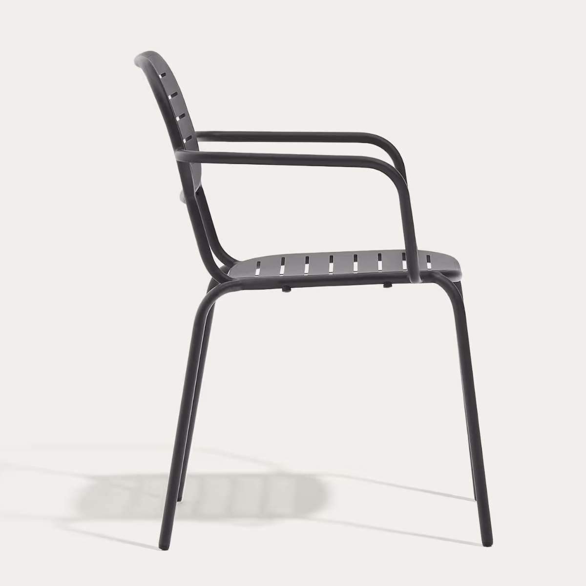 Kave Home Brai stackable outdoor chair with armrests in taupe galvanised steel