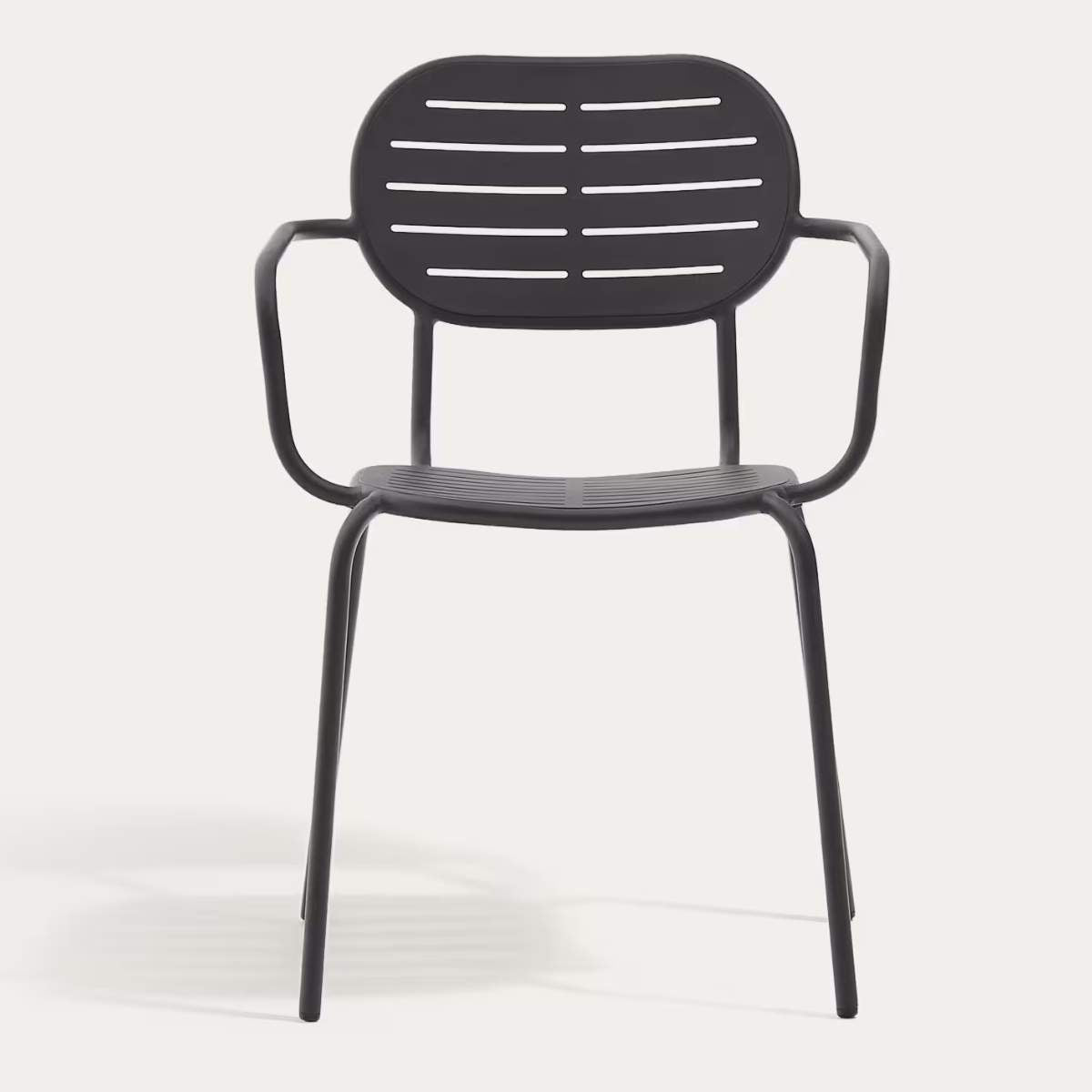 Kave Home Brai stackable outdoor chair with armrests in taupe galvanised steel
