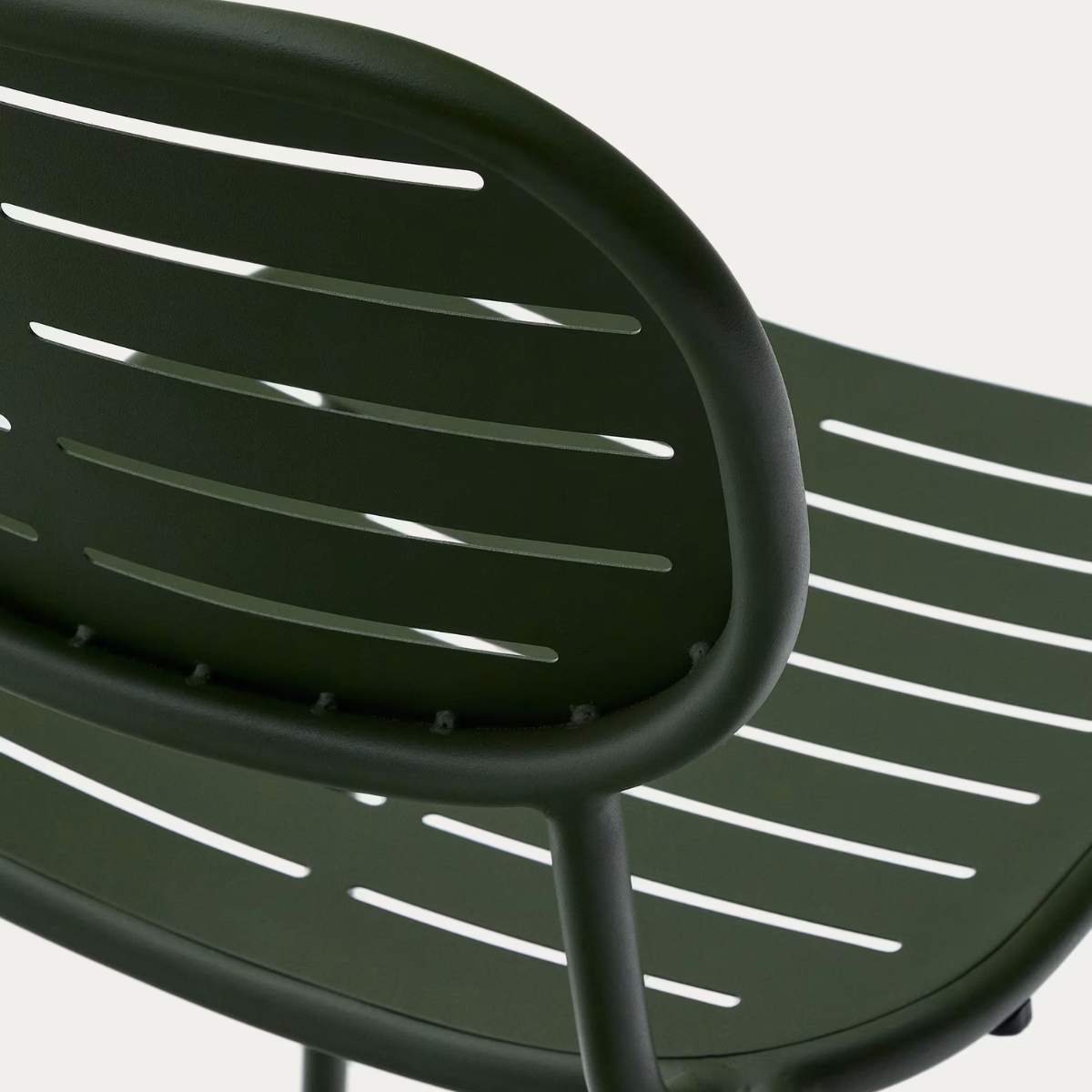 Kave Home Brai stackable outdoor chair in burgundy galvanised steel