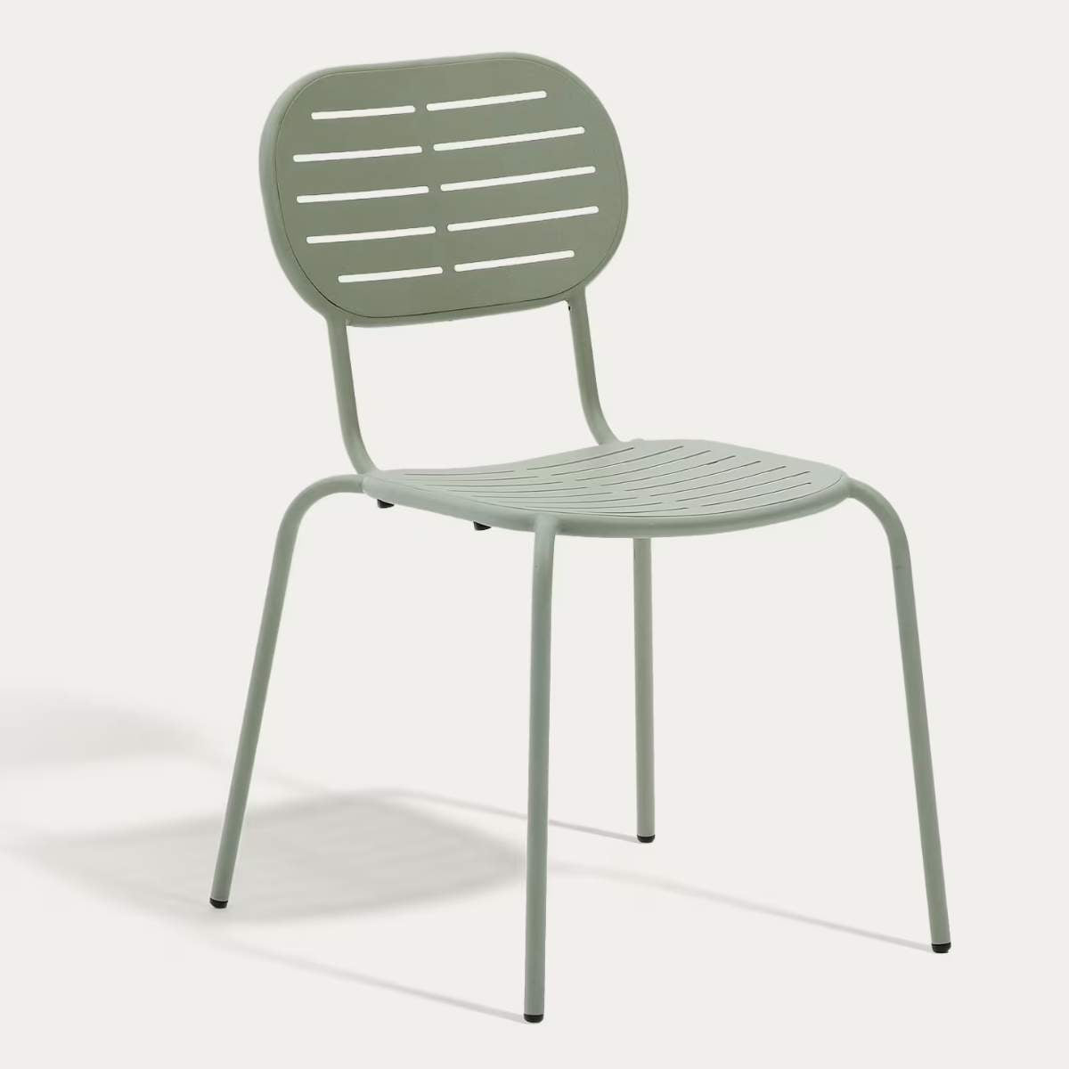 Kave Home Brai stackable outdoor chair in burgundy galvanised steel