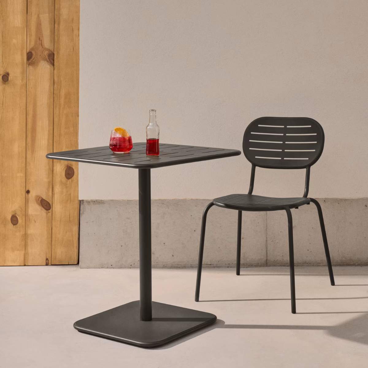 Kave Home Brai outdoor table in burgundy galvanised steel 70 x 70cm