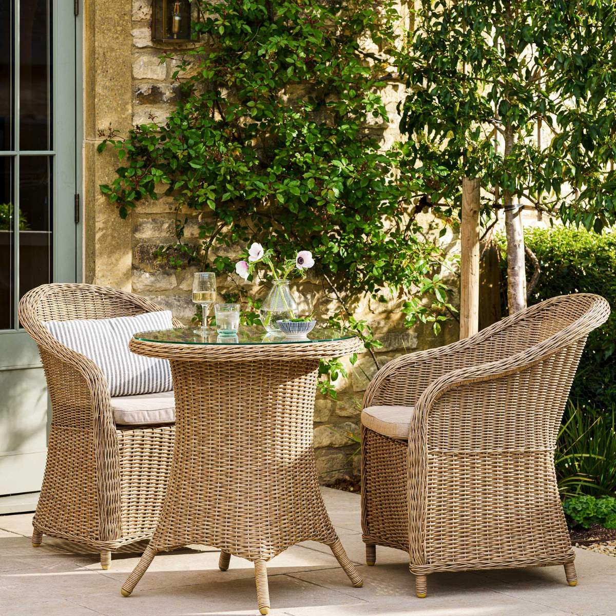 Garden Trading Brayford Bistro Set Dark Natural