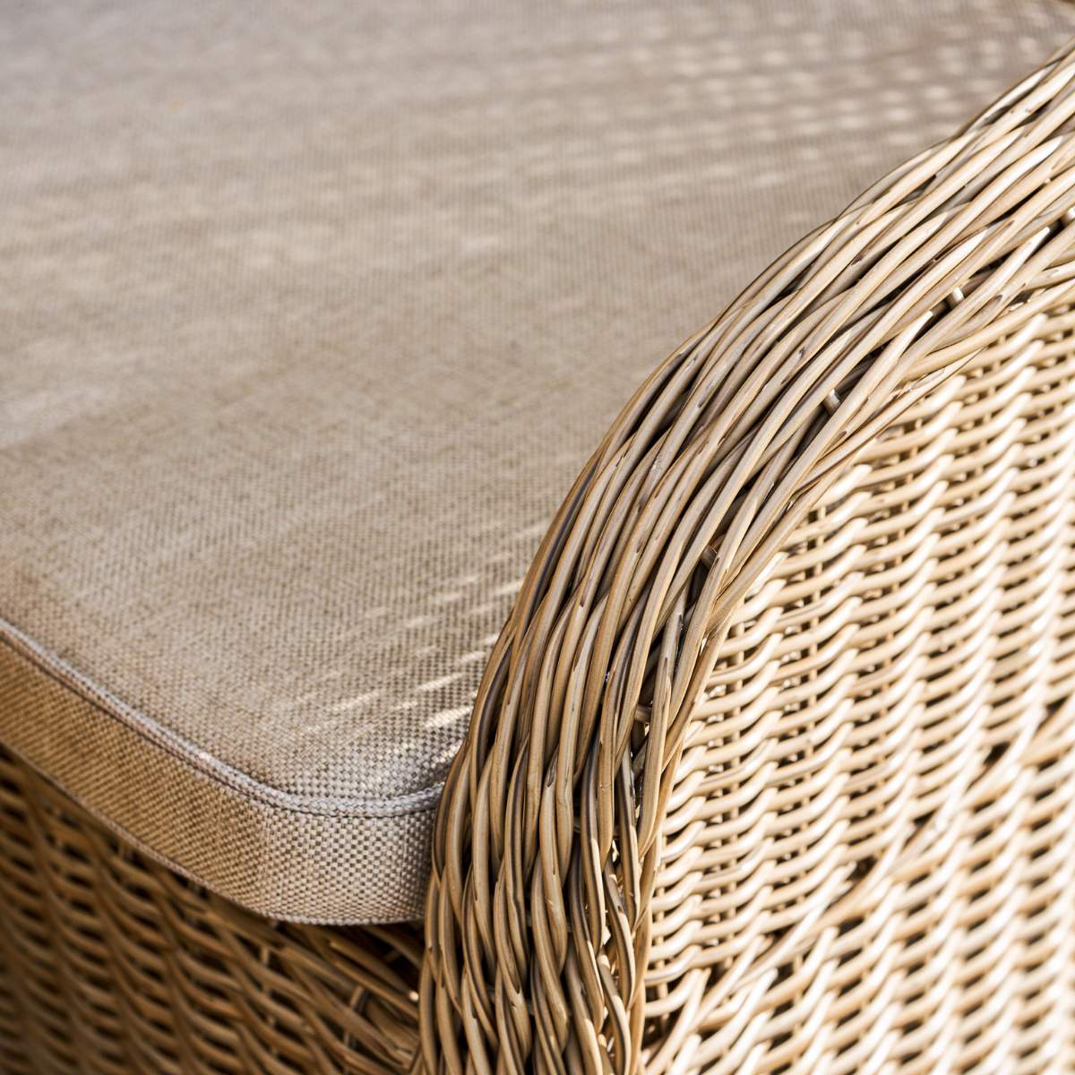 Garden Trading Brayford Bistro Set Dark Natural
