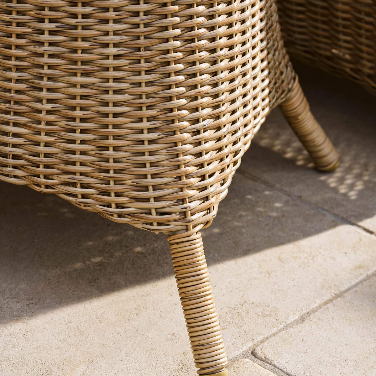 Garden Trading Brayford Bistro Set Dark Natural